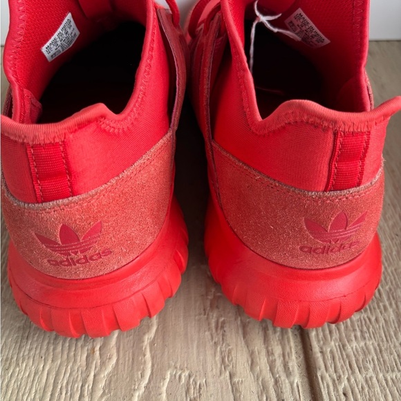 ADIDAS TUBULAR RADIAL - Picture 12 of 16